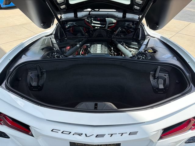 Used 2026 Chevrolet Corvette Stingray Coupe w/ 1LT RWD image 17