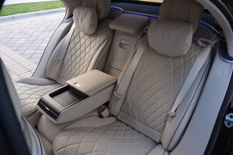 Used 2023 Mercedes-Benz S 580 4MATIC Sedan image 44