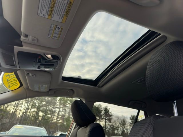 Used 2024 Subaru Outback Premium w/ Popular Package #1A image 20