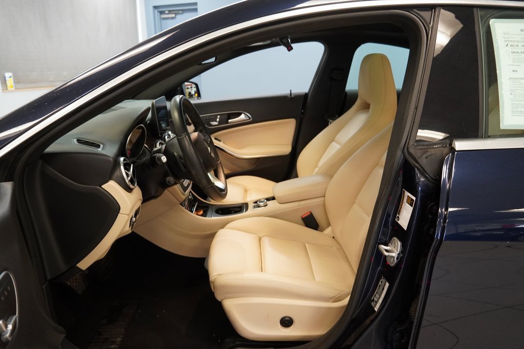 Used 2018 Mercedes-Benz CLA 250 CLA 250 4D Sedan image 5