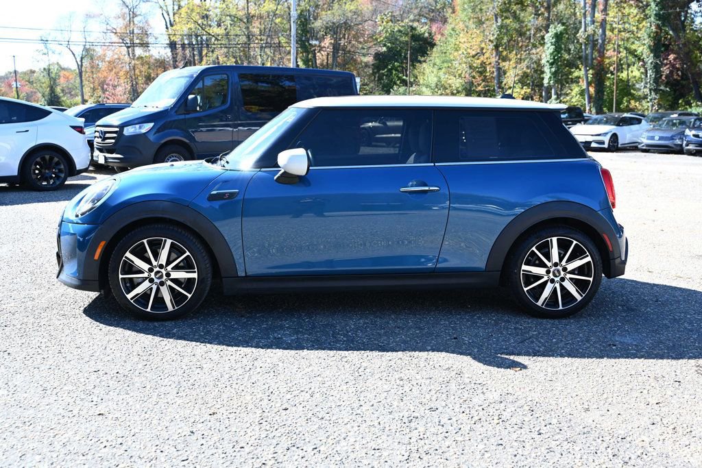 Used 2023 MINI Cooper S w/ Signature Upholstery Package image 2