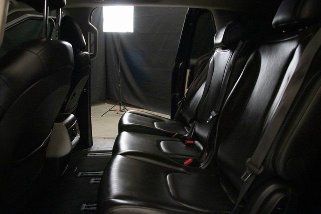 Used 2024 Kia Carnival LX image 21