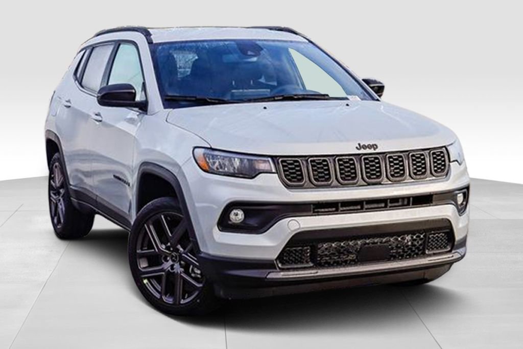 New 2026 Jeep Compass Latitude image 2