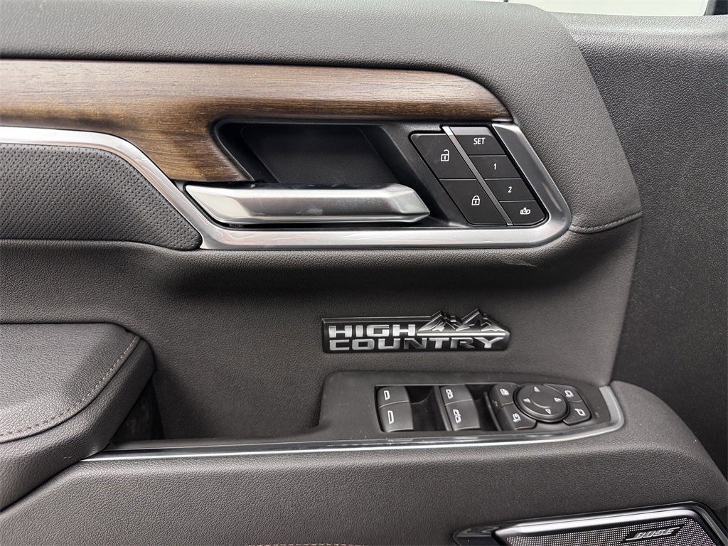New 2026 Chevrolet Silverado 1500 High Country w/ Midnight Edition image 13