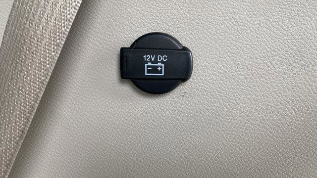 Used 2017 Chrysler Pacifica Touring-L Plus w/ Advanced Safetytec Group FWD image 31
