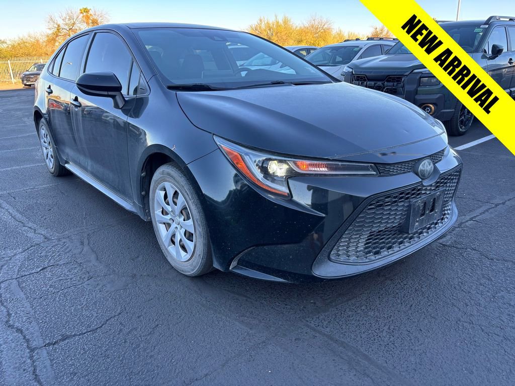 Used 2020 Toyota Corolla LE image 1