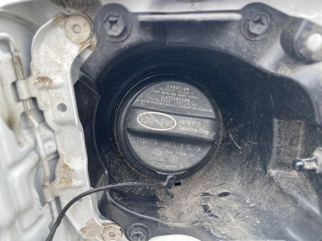 Used 2021 Toyota Tacoma SR AWD/4WD image 18