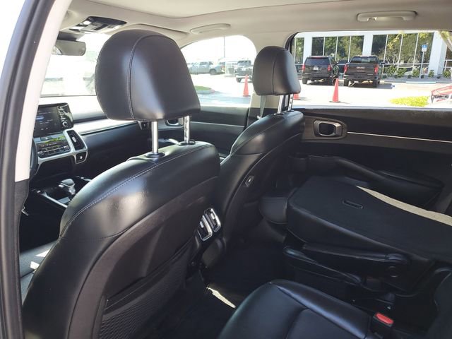 Used 2021 Kia Sorento EX w/ Panoramic Sunroof Package image 9