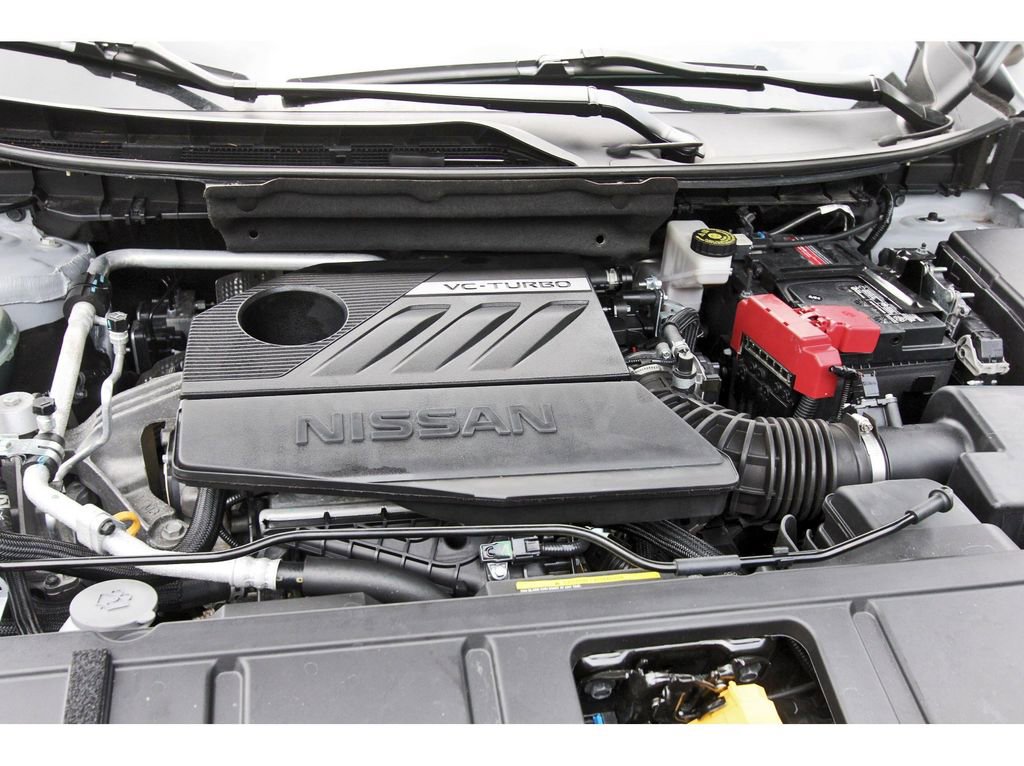 Used 2023 Nissan Rogue SV FWD image 32