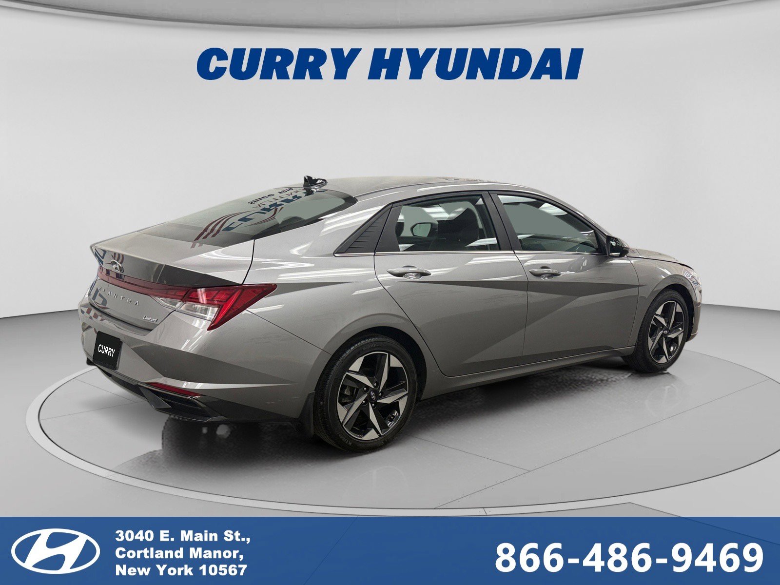 Used 2023 Hyundai Elantra Limited w/ Cargo Package image 5
