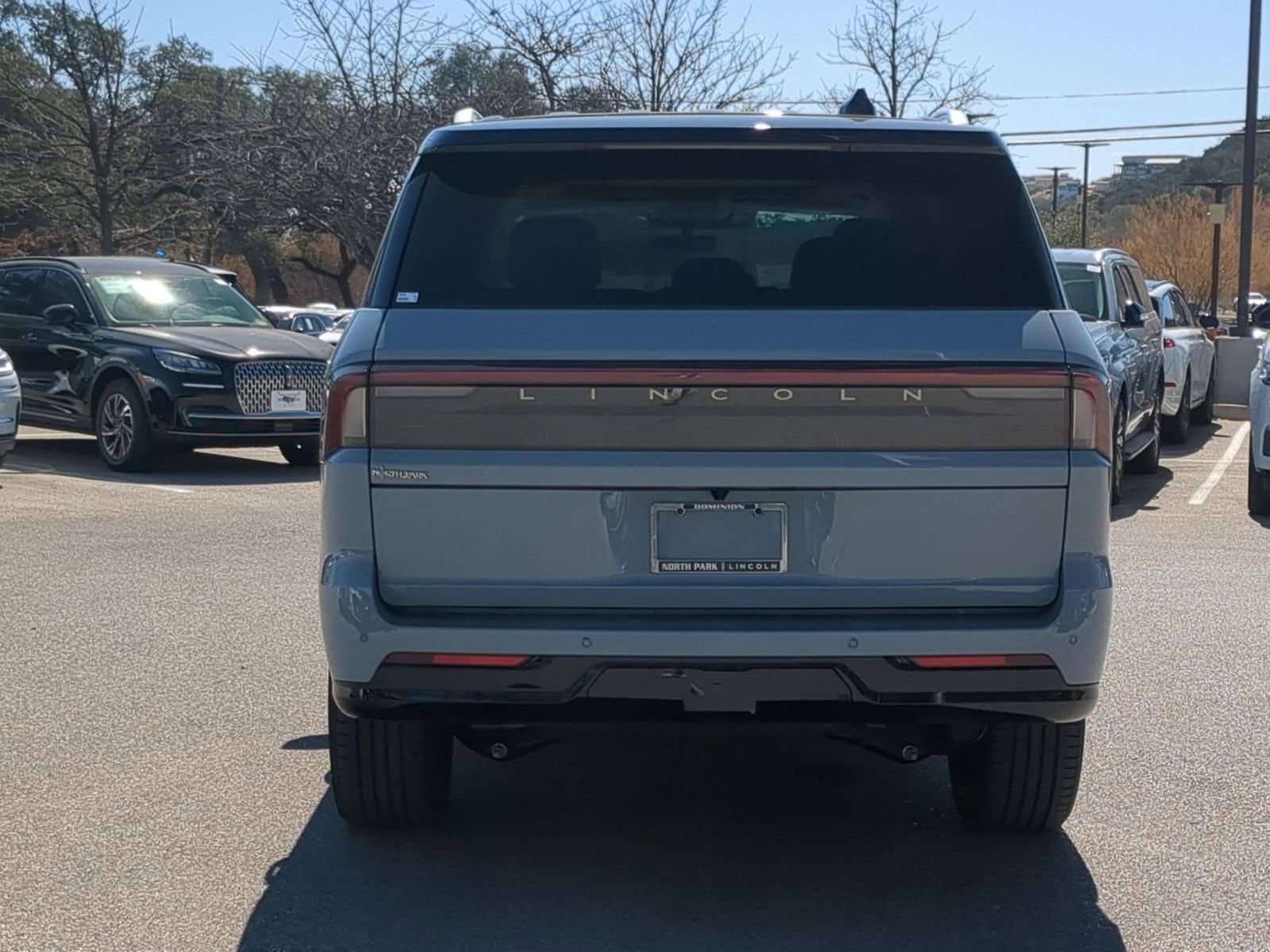 New 2026 Lincoln Navigator Reserve image 4