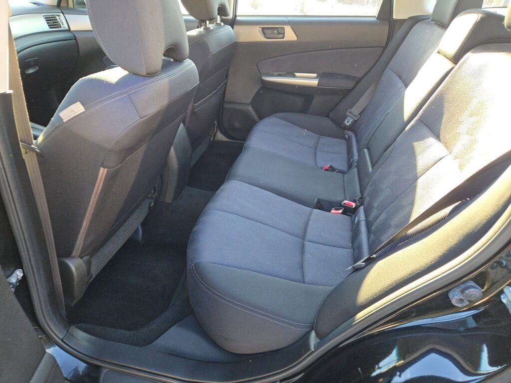 Used 2010 Subaru Forester 2.5X image 16