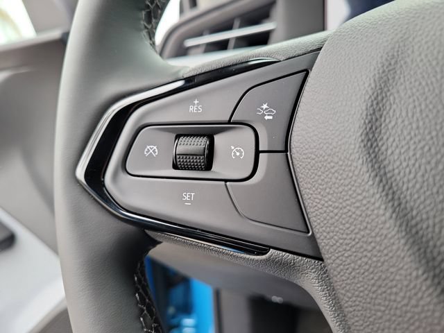 New 2027 Chevrolet Bolt LT w/ Comfort Package FWD image 23