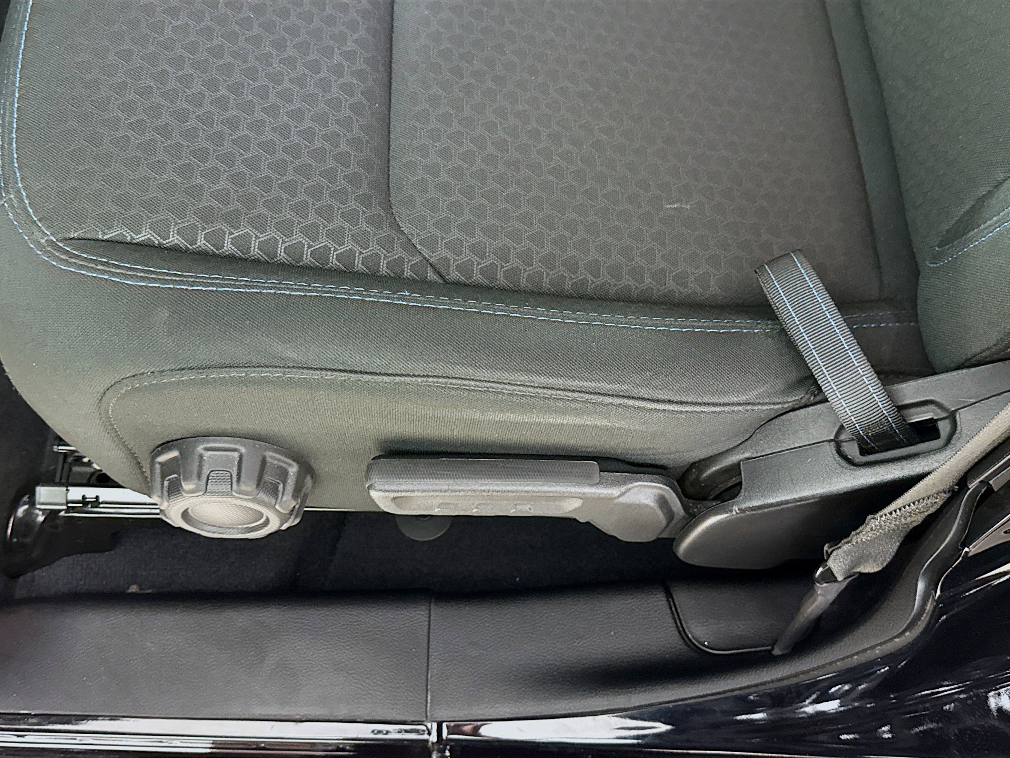 Used 2024 Jeep Wrangler Unlimited Rubicon 4xe image 21