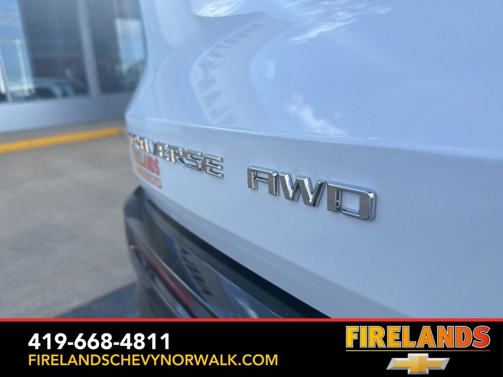 New 2026 Chevrolet Traverse High Country w/ LPO, Floor Liner Package image 24