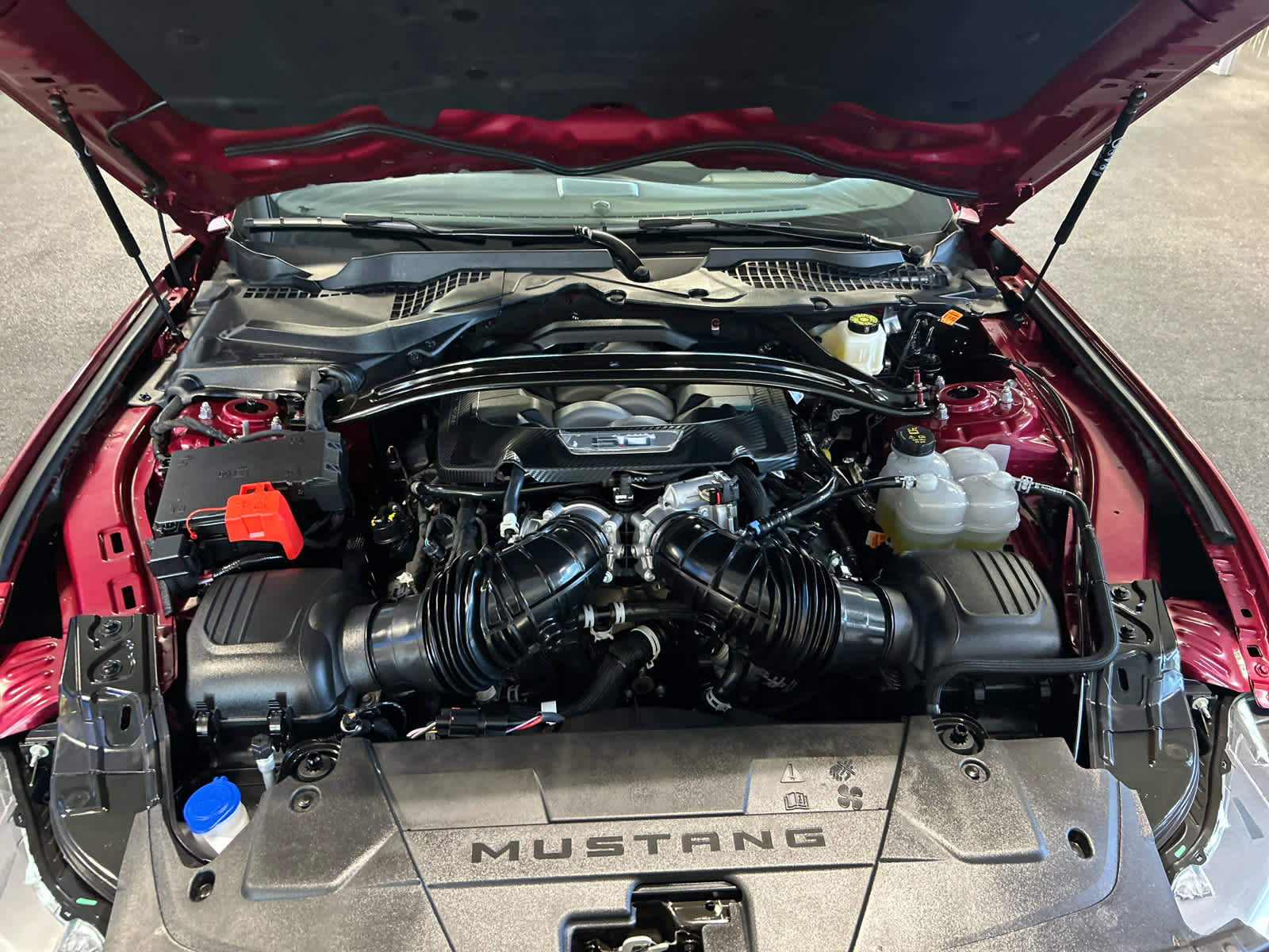 Used 2025 Ford Mustang GT Premium RWD image 25