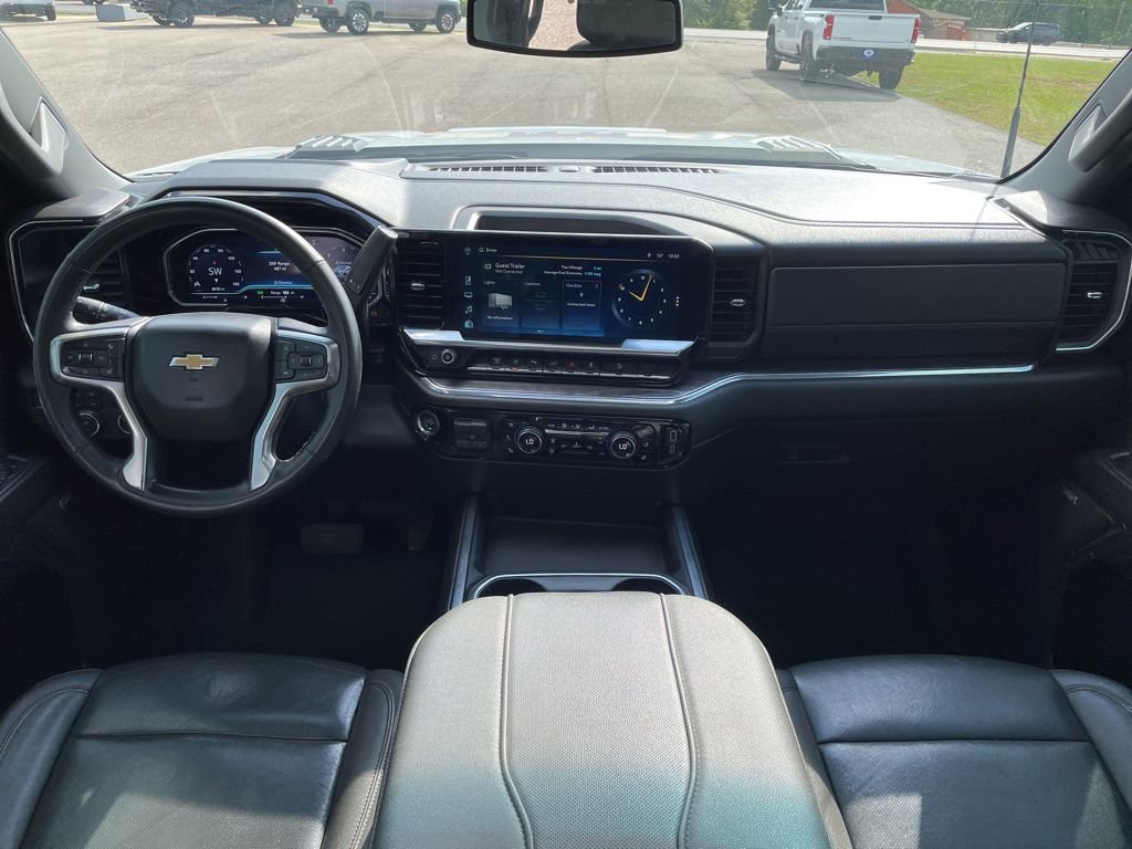 Used 2024 Chevrolet Silverado 2500 LTZ w/ LTZ Convenience Package AWD/4WD image 23