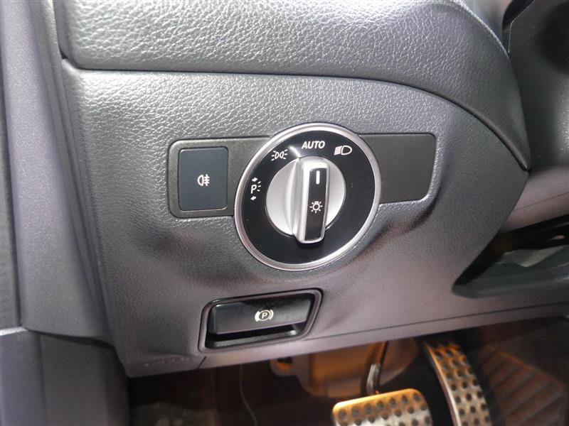 Used 2015 Mercedes-Benz GLA 45 AMG 4MATIC image 29