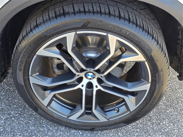 Used 2022 BMW X5 sDrive40i w/ Premium Package image 39