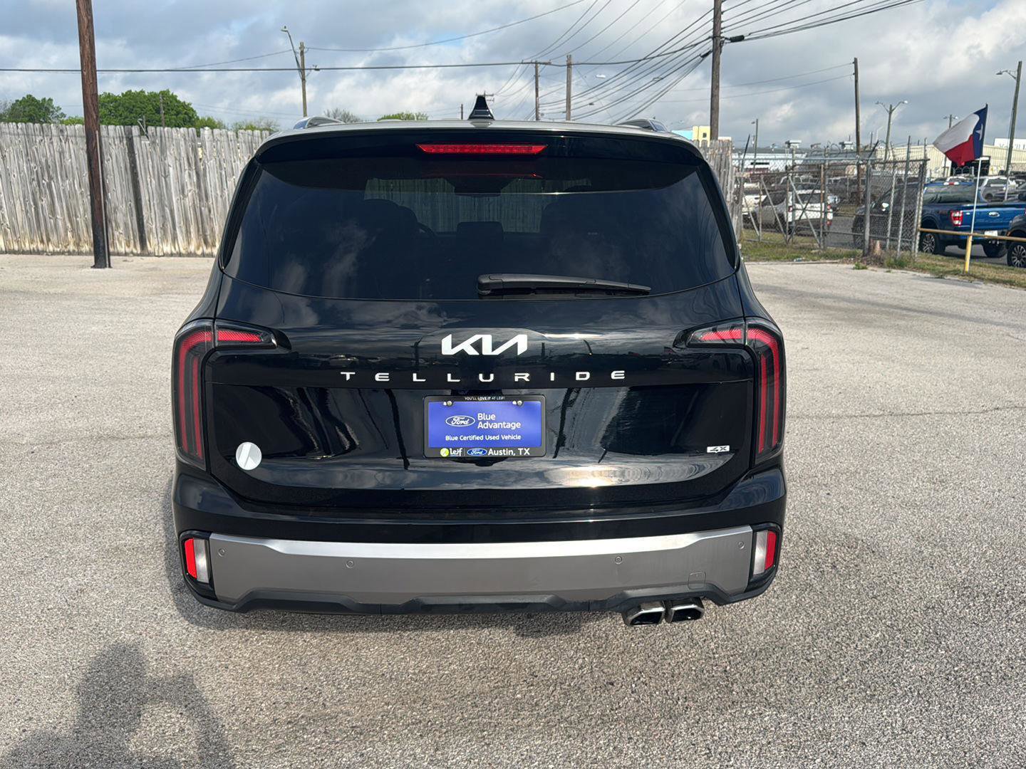 Used 2025 Kia Telluride EX AWD/4WD image 6