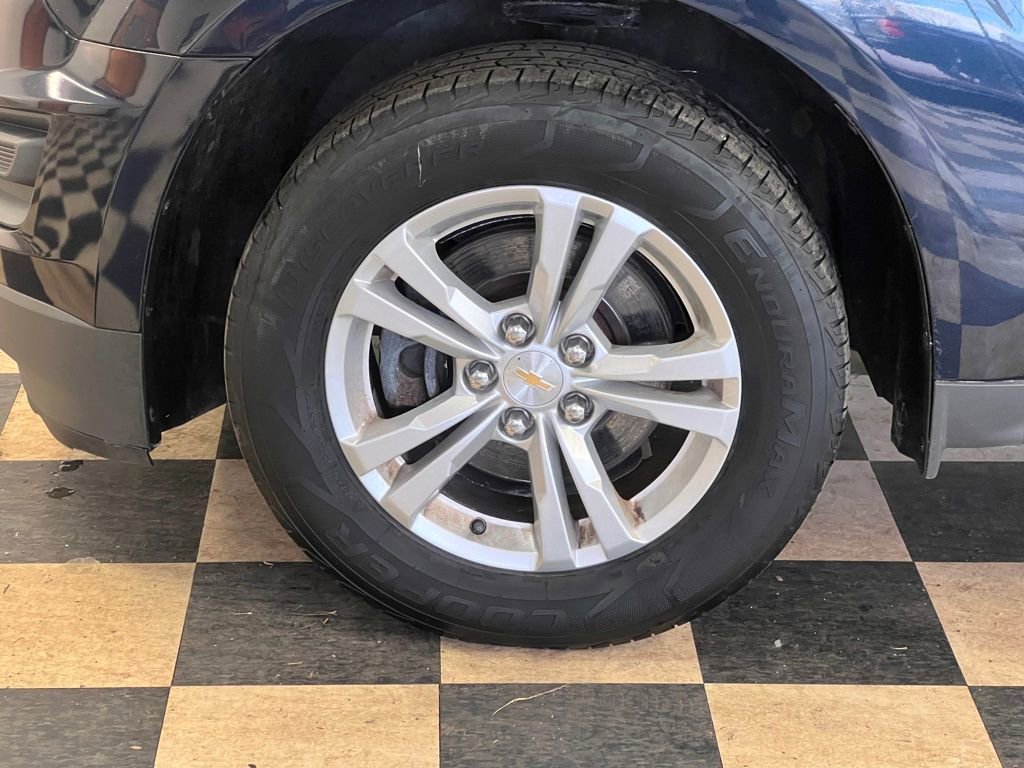 Used 2017 Chevrolet Equinox LS image 42