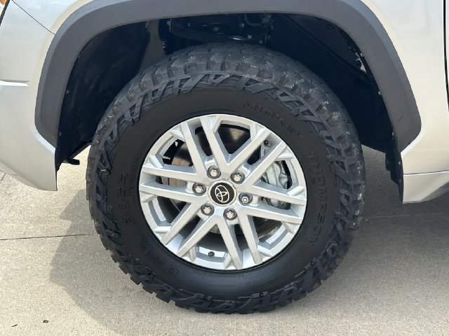 Used 2024 Toyota Tundra SR5 w/ SR5 Premium Package AWD/4WD image 10