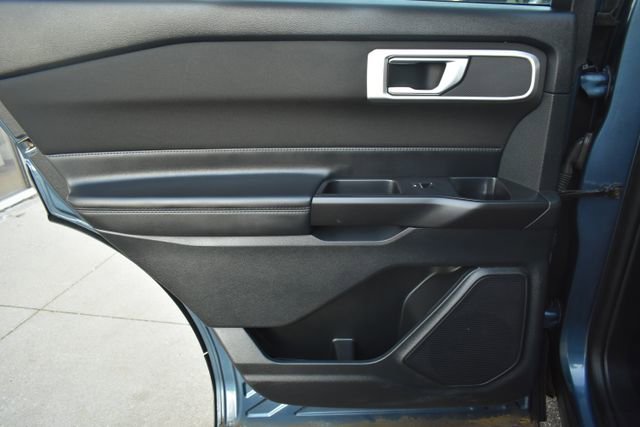 Used 2020 Ford Explorer XLT w/ Comfort Package image 36