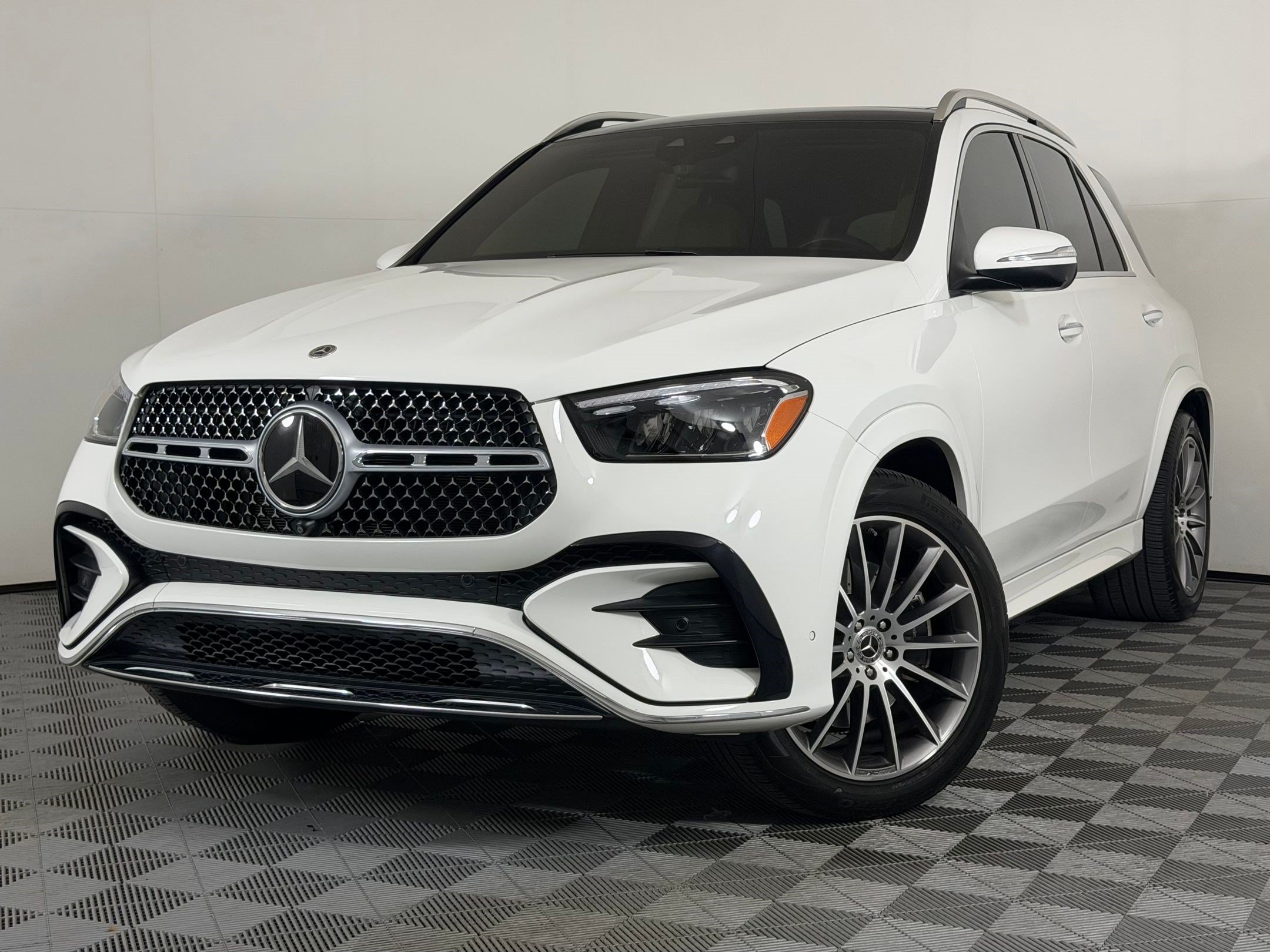 Used 2024 Mercedes-Benz GLE 580 4MATIC image 31