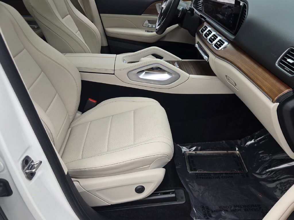 Used 2025 Mercedes-Benz GLE 350 4MATIC image 17