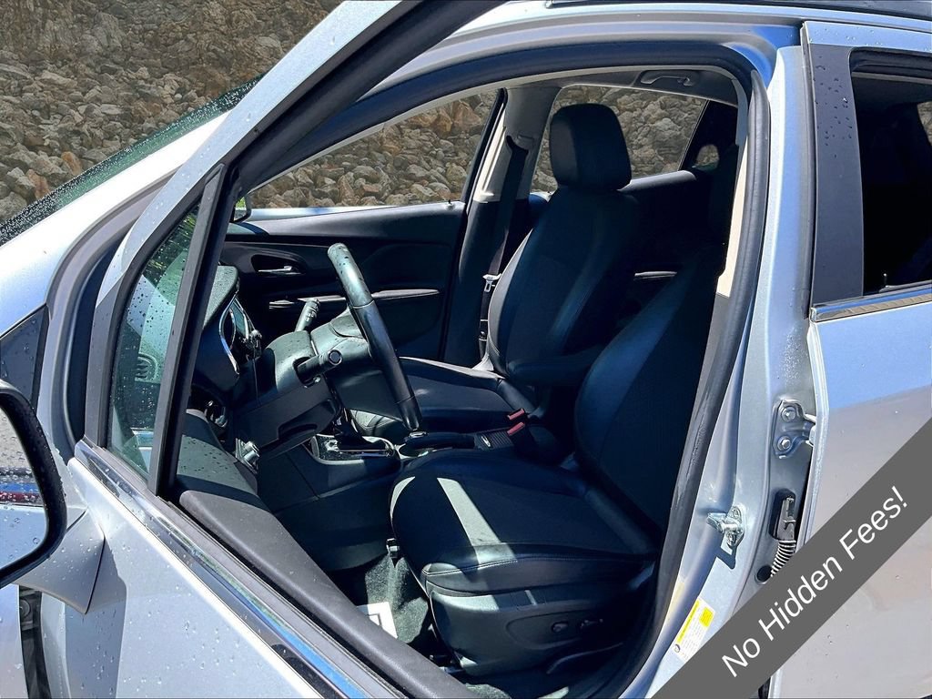 Used 2018 Buick Encore Preferred AWD/4WD image 22