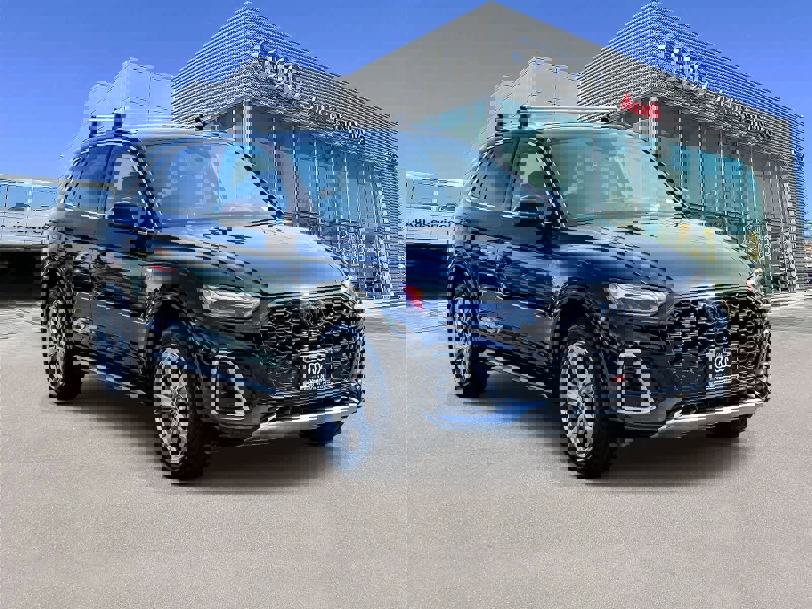 Used 2022 Audi Q5 2.0T Prestige w/ Prestige Package image 5