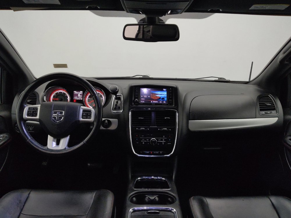 Used 2019 Dodge Grand Caravan GT image 22