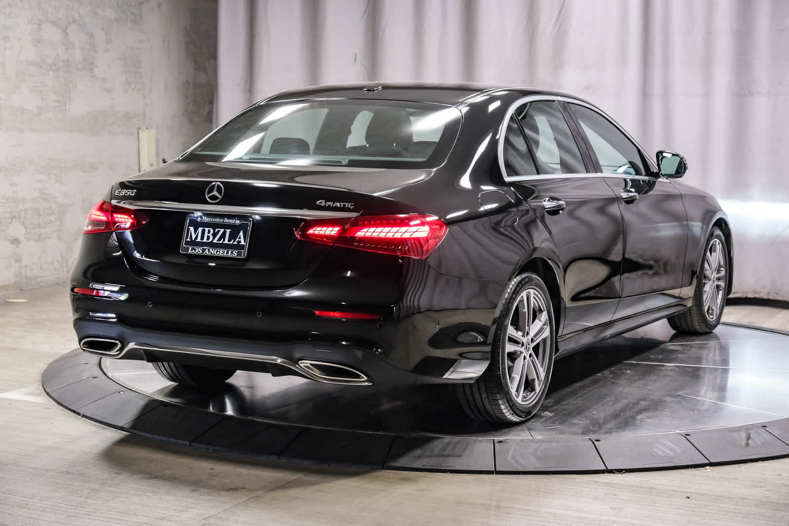 Certified 2023 Mercedes-Benz E 350 4MATIC Sedan image 4