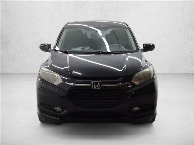 Used 2017 Honda HR-V EX image 2
