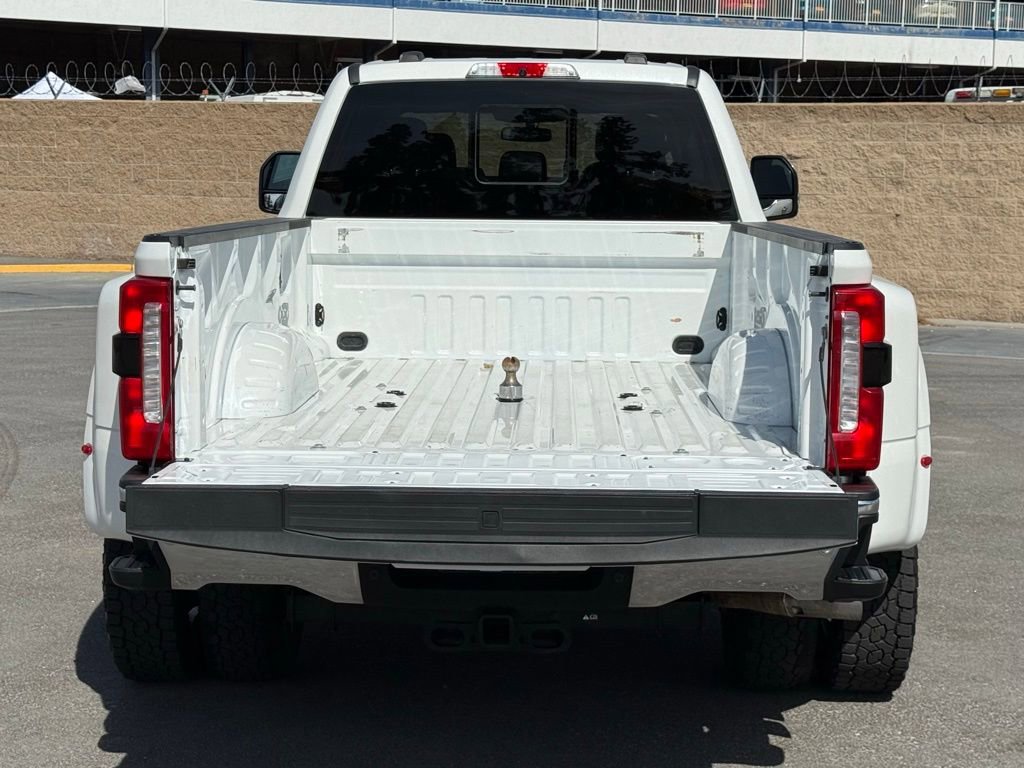 Certified 2024 Ford F350 Lariat w/ Lariat Ultimate Package image 16