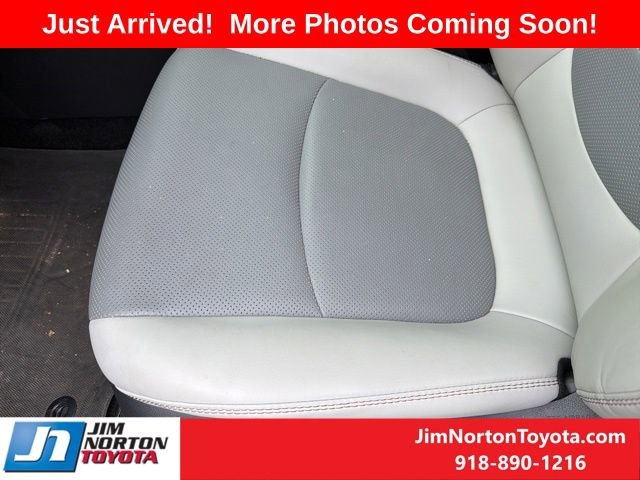 Used 2025 Toyota RAV4 Limited w/ Advanced Technology Package AWD/4WD image 10