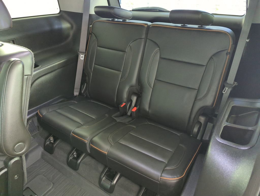 Used 2023 GMC Acadia AT4 w/ Technology Package image 31