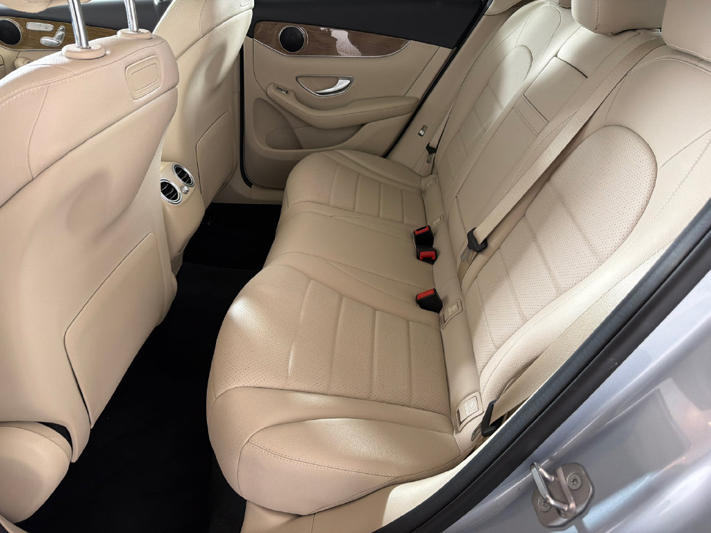 Used 2018 Mercedes-Benz GLC 300 image 20