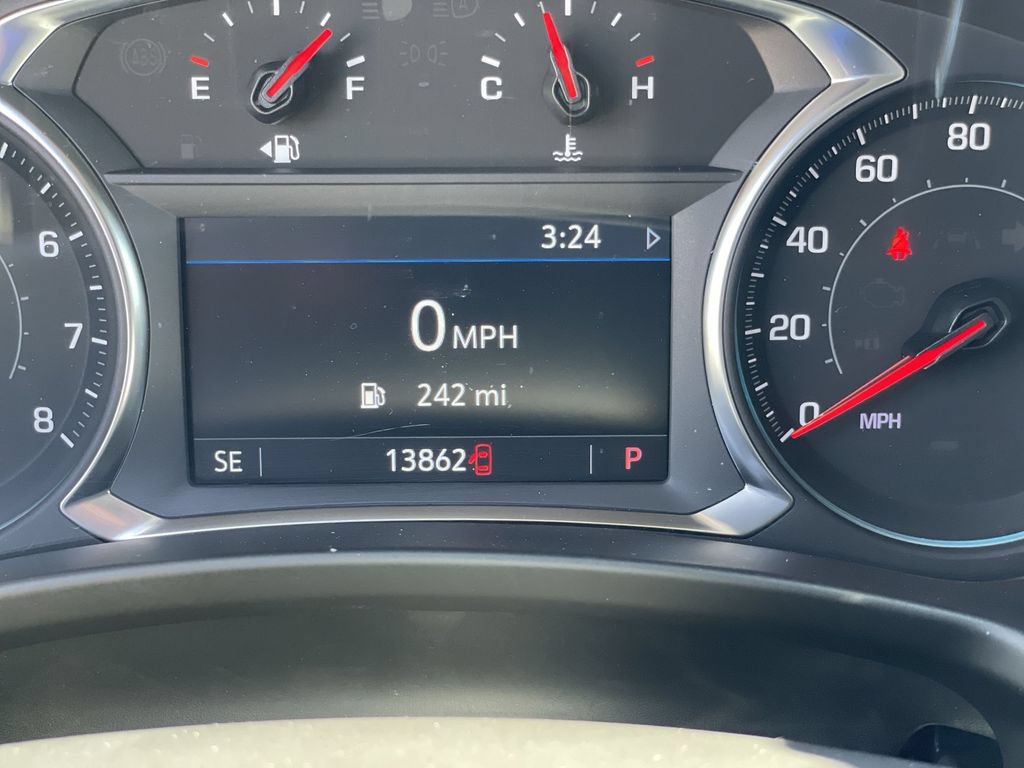 Certified 2024 Chevrolet Equinox LT FWD image 13