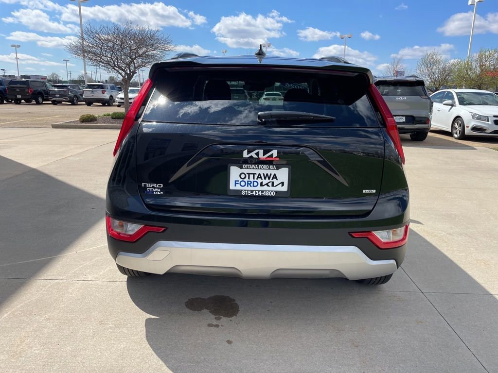 New 2026 Kia Niro LX image 6