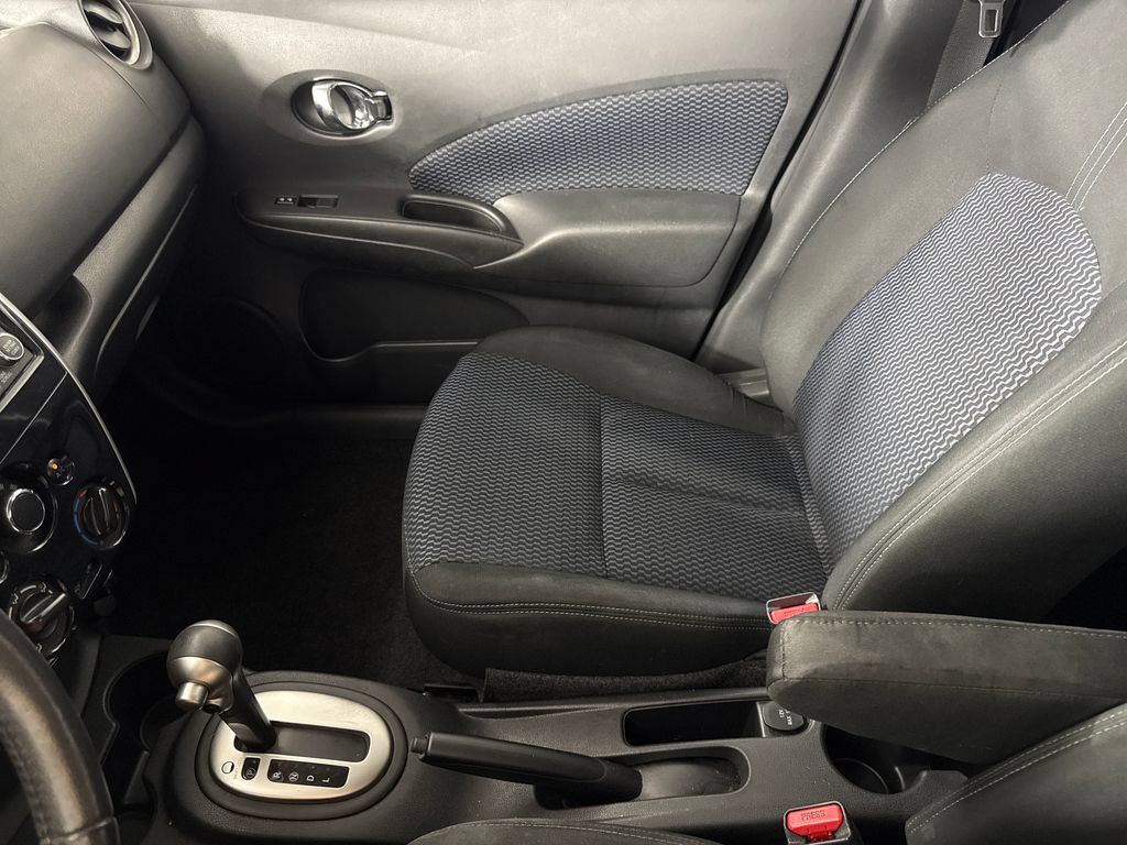 Used 2017 Nissan Versa Note SV FWD image 19