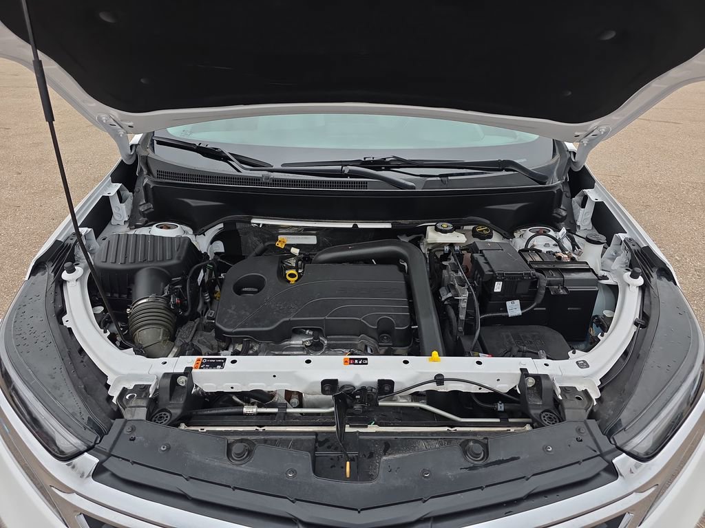 Certified 2024 Chevrolet Equinox LS image 30