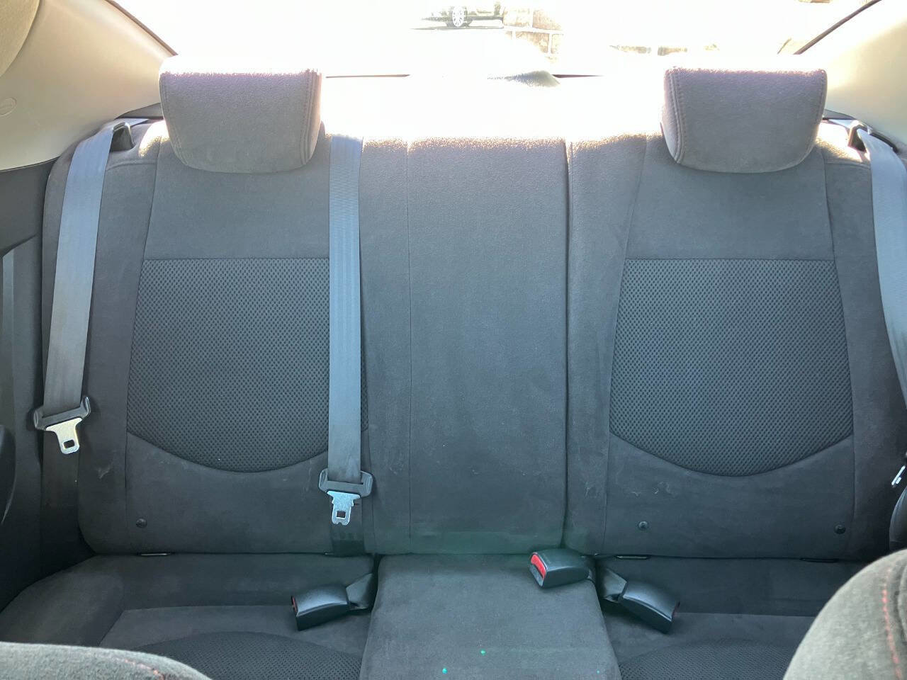 Used 2012 Kia Forte Koup SX image 18