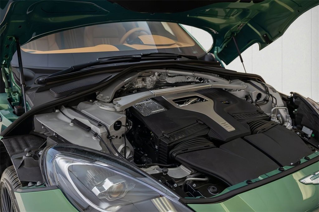 New 2025 Aston Martin DBX 707 image 45