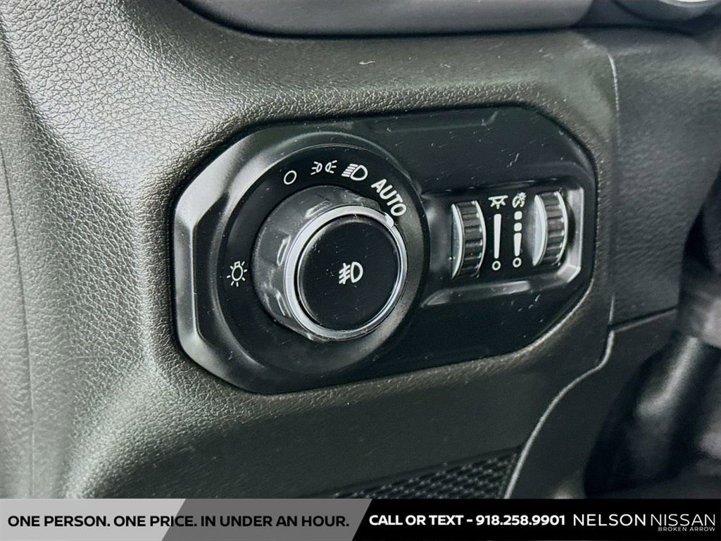 Used 2021 Jeep Wrangler Unlimited Sport image 10