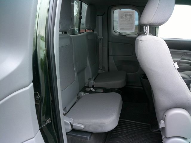 Used 2012 Toyota Tacoma 4x4 Access Cab V6 w/ SR5 Pkg image 21