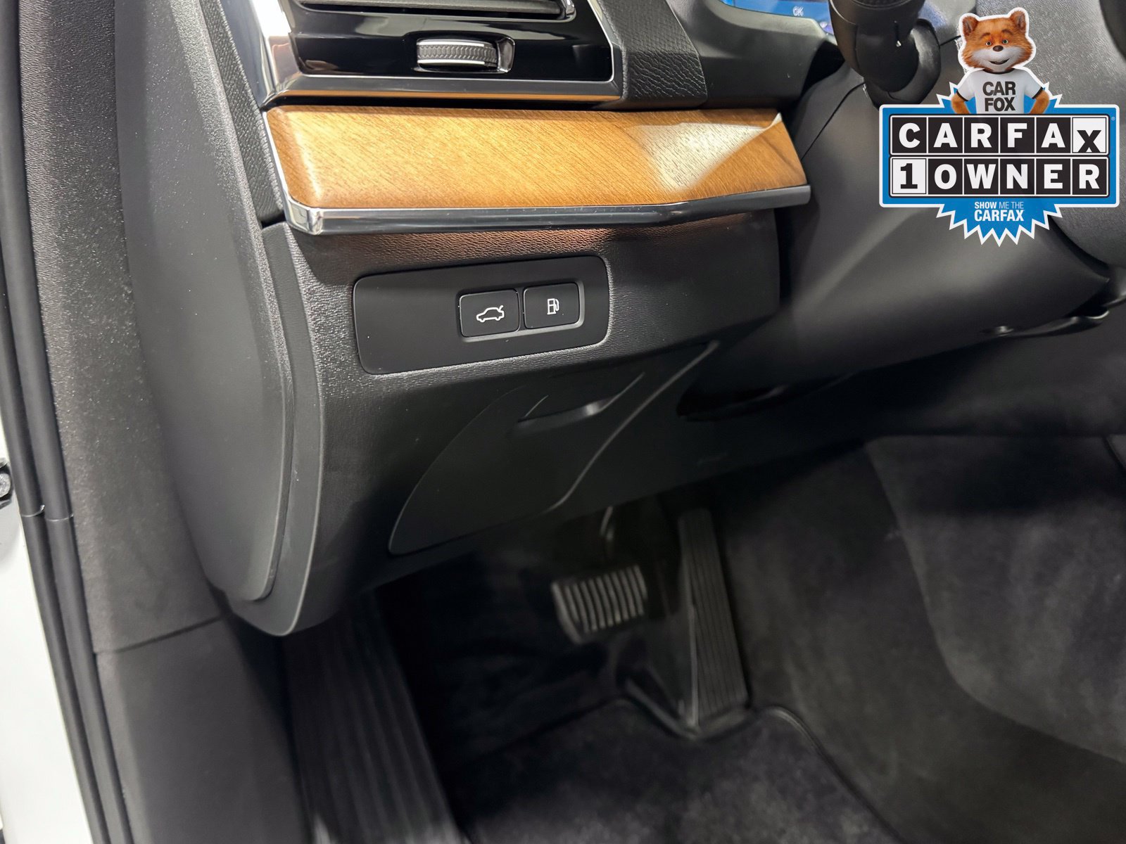 Used 2023 Volvo XC90 T8 Plus AWD/4WD image 19