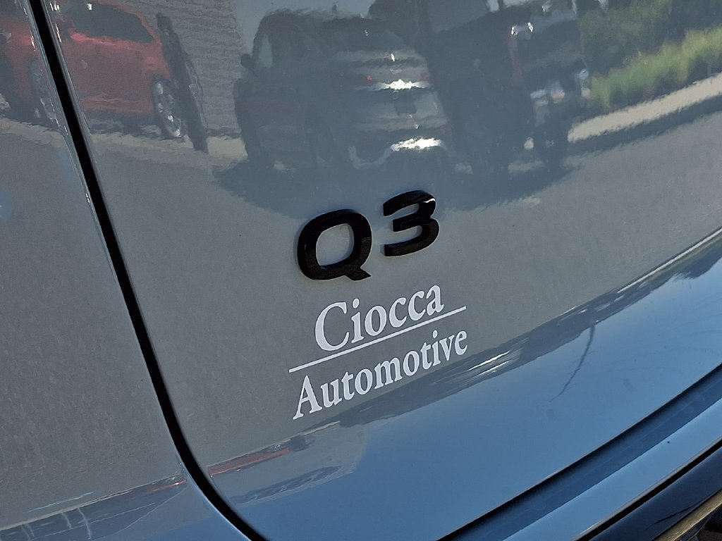 New 2026 Audi Q3 quattro 2.0T AWD/4WD image 17