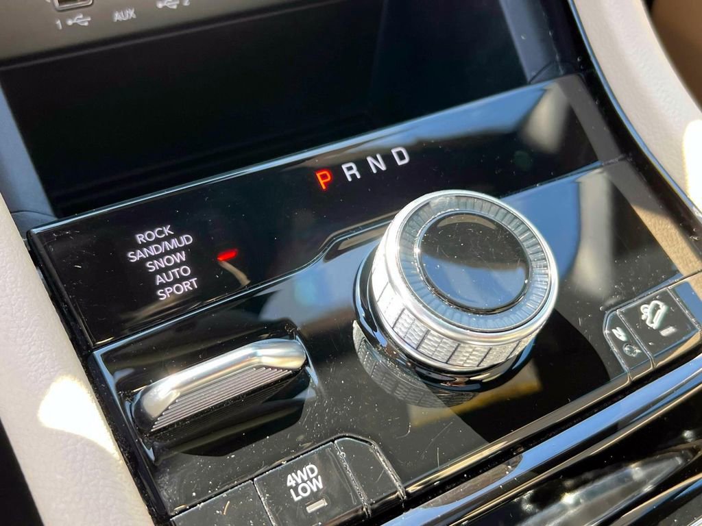 Used 2022 Jeep Grand Cherokee Limited 4xe image 32