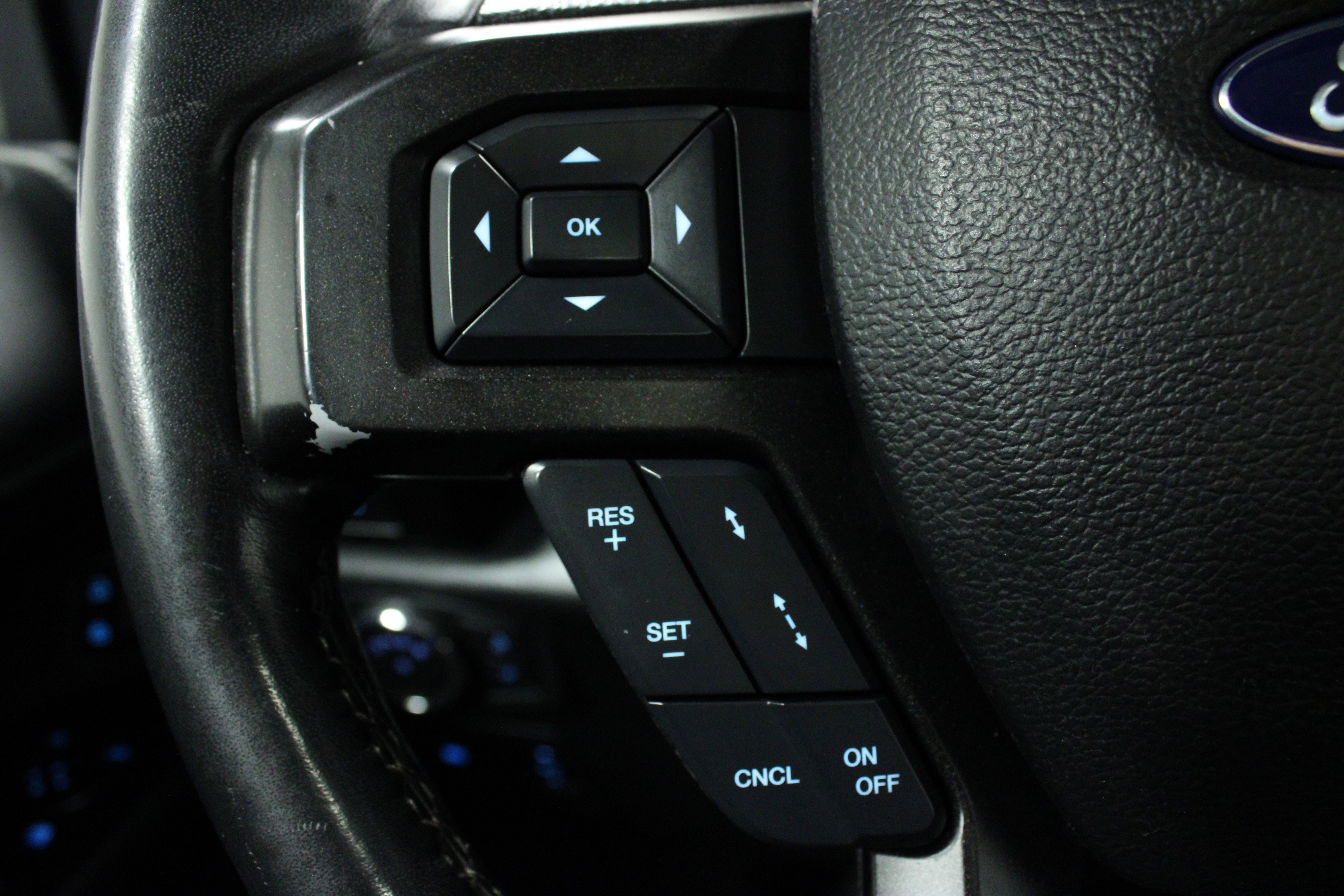 Used 2019 Ford Expedition Limited w/ Equipment Group 301A image 21